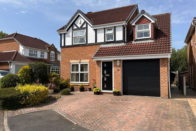Millcroft, Wakefield WF3 4 bed detached house for sale