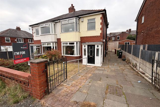 Beaumont Avenue, Horwich, Bolton, BL6 3 bed semi