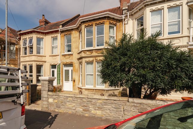 Knowle, Bristol BS4 3 bed terraced house for sale