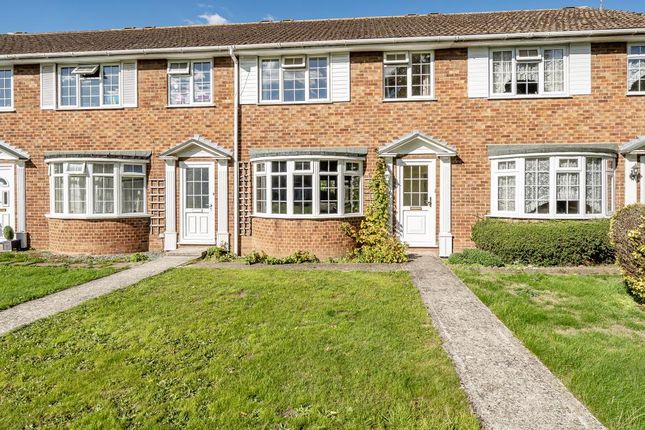Meadow Close,  Thatcham,  RG19 3 bed terraced house for sale