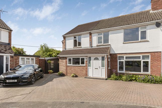 5 bedroom semi-detached house for sale