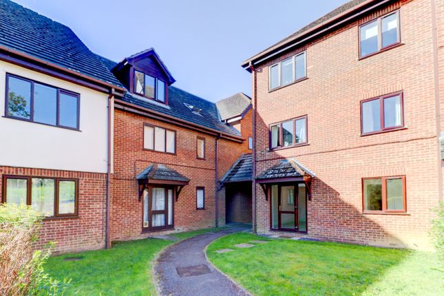 Totteridge Avenue, Buckinghamshire HP13 1 bed apartment for sale