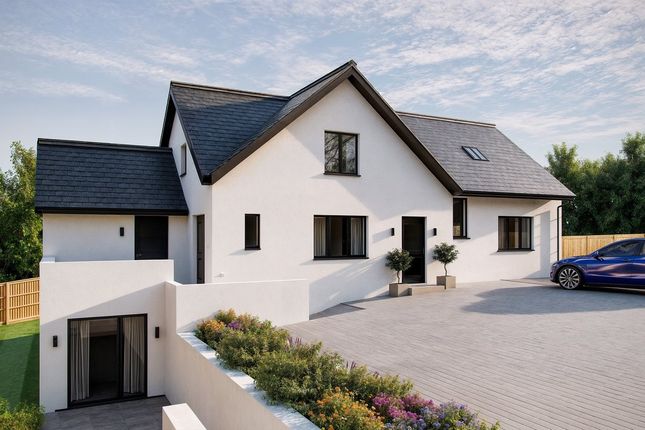 Lilac Close, Milford Haven SA73 4 bed property with land for sale
