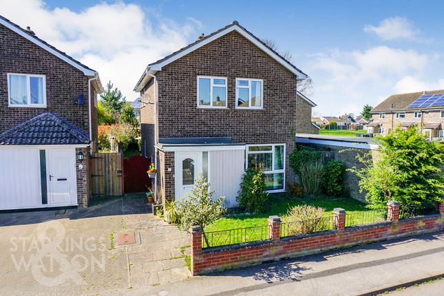 3 bed detached house