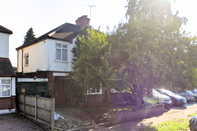 3 bed semi-detached house