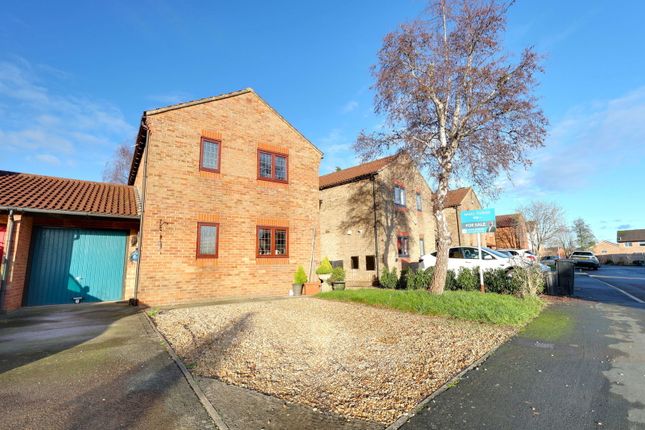 Atherston, Bristol BS30 3 bed link detached house for sale