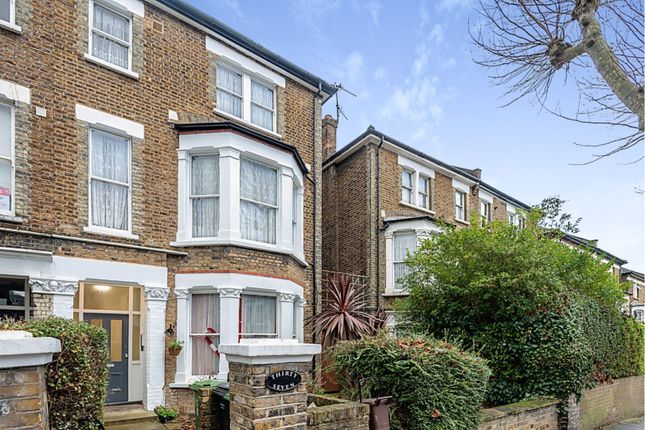 4 bedroom maisonette for sale