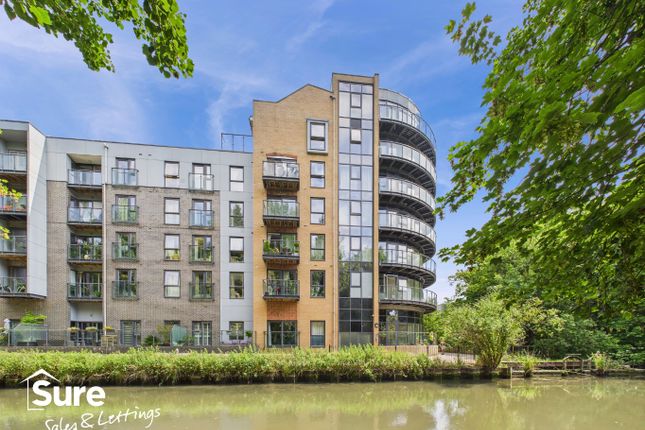 The Embankment, Nash Mills Wharf... 2 bed apartment for sale