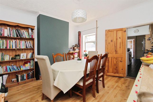 Tonge Road, Sittingbourne 3 bed end of terrace house for sale