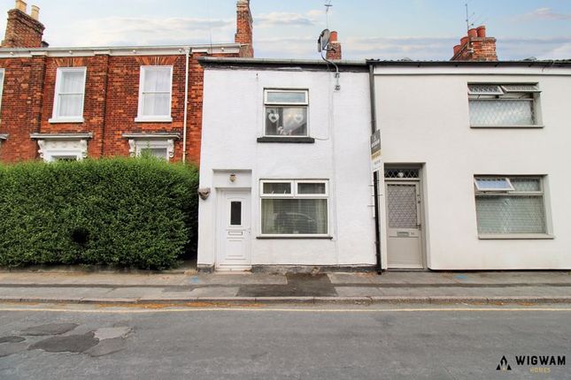 Station Road, Brough, HU15 2 bed terraced house for sale