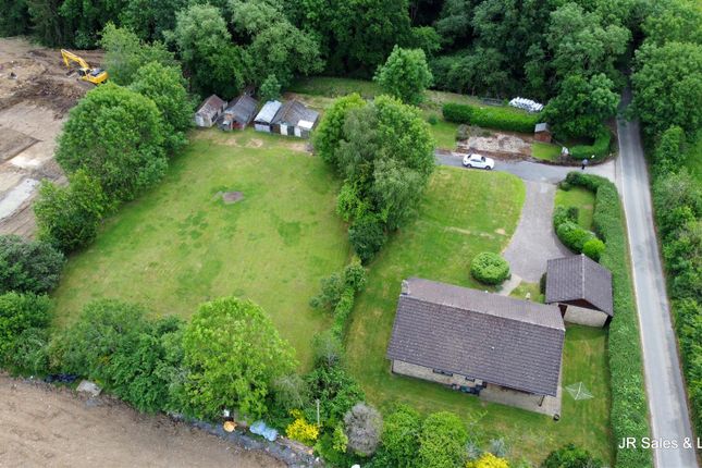 Crouch Lane, Goffs Oak 2 bed property with land for sale
