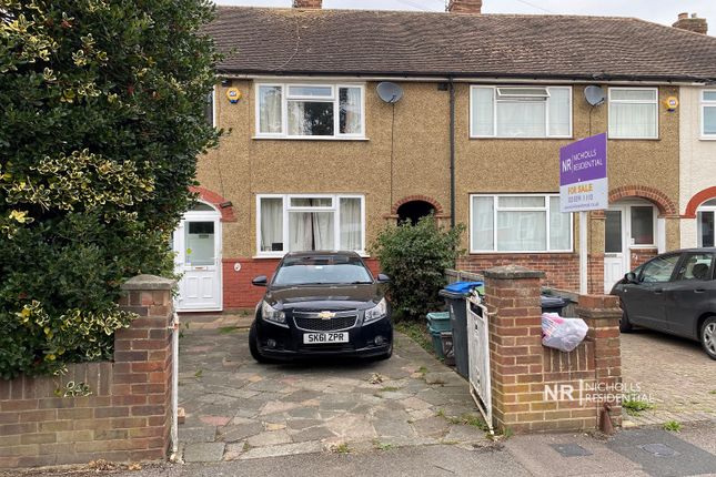Devon Way, Chessington, Surrey. KT9 2RJ 3 bed terraced house for sale