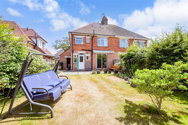 Parkside Avenue, Littlehampton, West... 4 bed semi