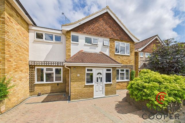 Farmlands, Pinner, HA5 4 bed link detached house for sale