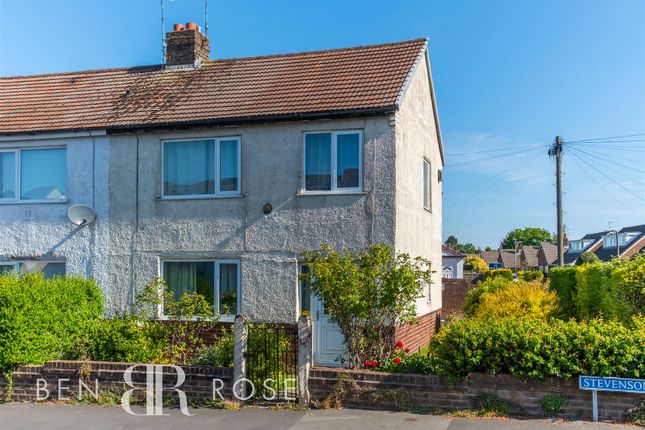 Stevenson Avenue, Farington, Leyland 3 bed semi