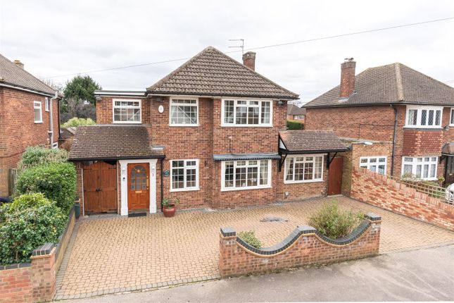 Cherry Orchard Gardens, West Molesey 4 bed house for sale