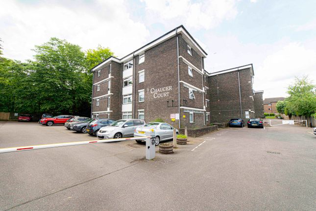 New Dover Road, Canterbury, CT1 2 bed flat for sale