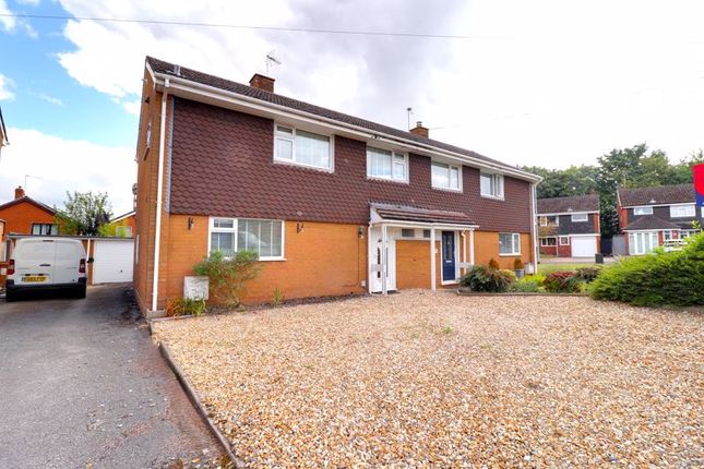 3 bedroom semi-detached house for sale