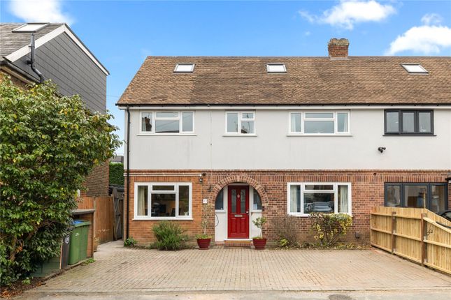 4 bedroom semi-detached house for sale
