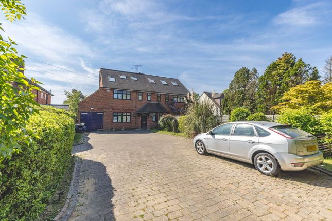 Slough Road, Iver Heath SL0 4 bed semi