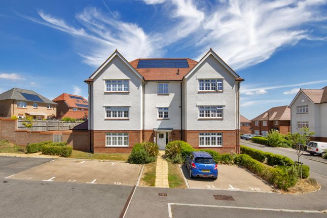 Frost Close, Ebbsfleet Valley, DA10 2 bed apartment for sale