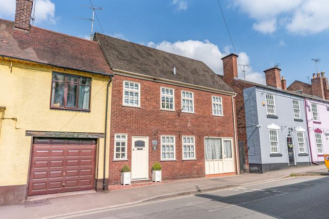 4 bedroom end of terrace house for sale