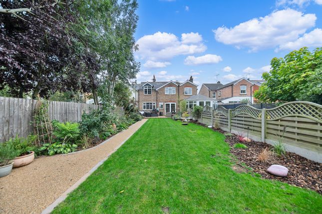 4 bedroom semi-detached house for sale