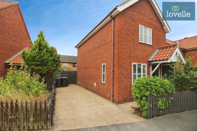 Parsons Halt, Louth LN11 2 bed end of terrace house for sale