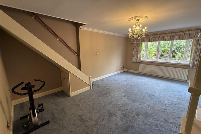 Cheviot Close, Bexleyheath, Kent 2 bed bungalow for sale