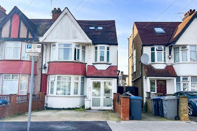 Neasden, London NW10 7 bed house for sale