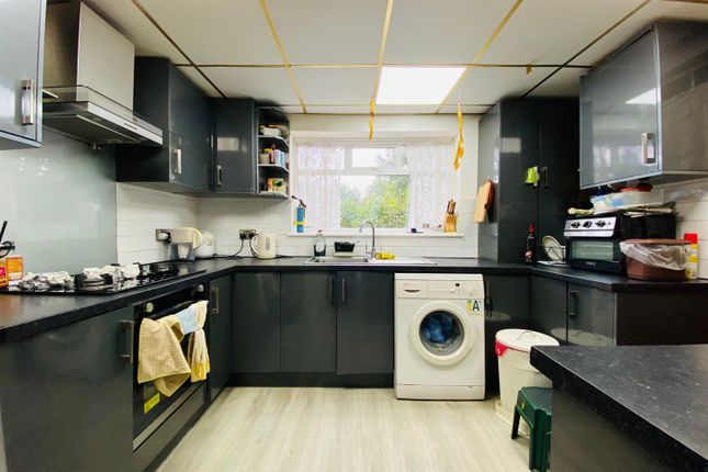 Lancaster Road, London 4 bed detached house for sale