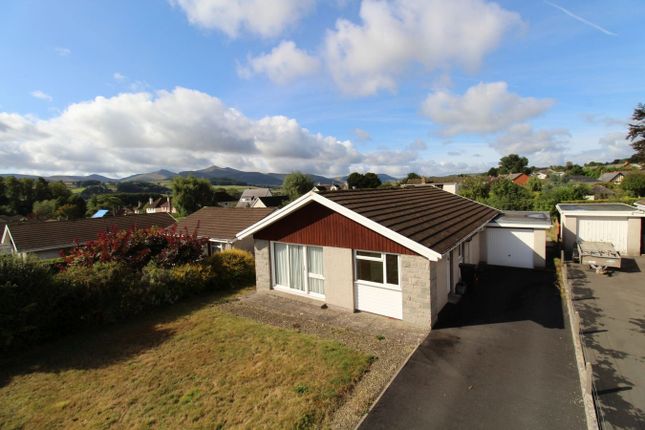 Pendre Close, Brecon, LD3 3 bed detached bungalow for sale