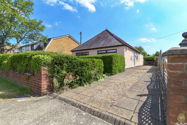 2 bedroom detached house for sale
