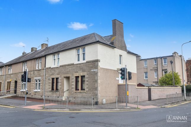 44 Newbigging, Musselburgh, EH21 7AN 2 bed flat for sale