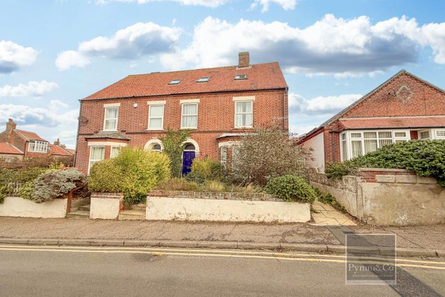 5 bedroom semi-detached house for sale