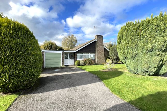The Paddock, Hampshire GU26 2 bed bungalow for sale