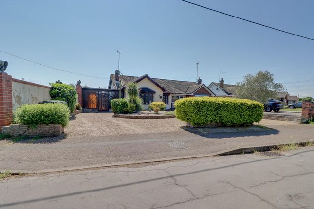 2 bedroom semi-detached bungalow for sale