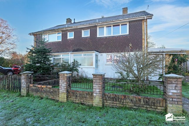 3 bedroom semi-detached house for sale