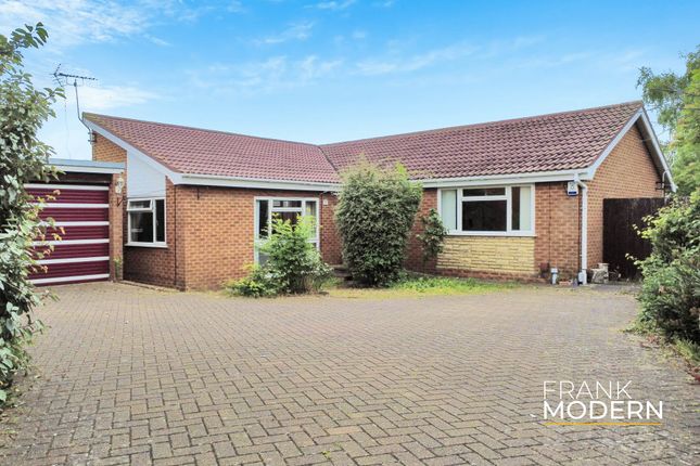Hyholmes, Bretton, PE3 3 bed detached bungalow for sale