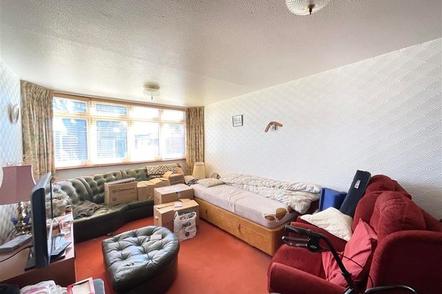 3 bed terraced house