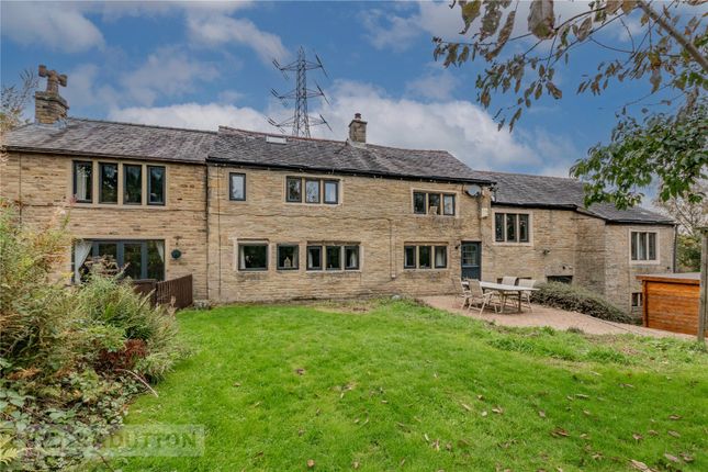 Oldham Road, Denshaw, Saddleworth, OL3 7 bed detached house for sale