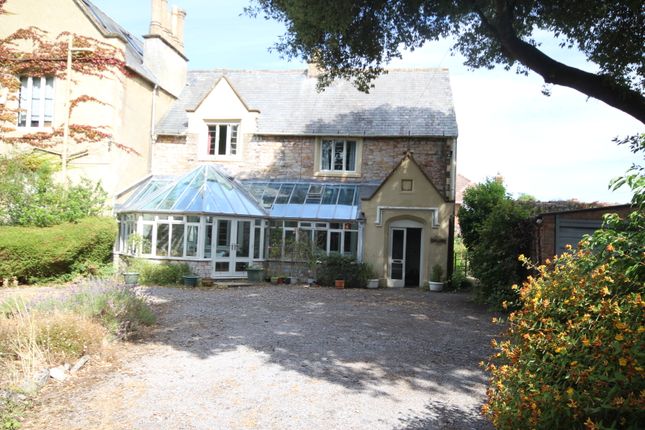 5 bedroom semi-detached house for sale