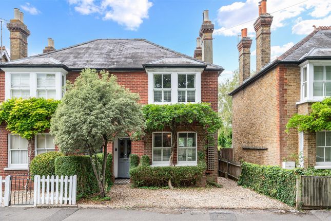 4 bedroom semi-detached house for sale