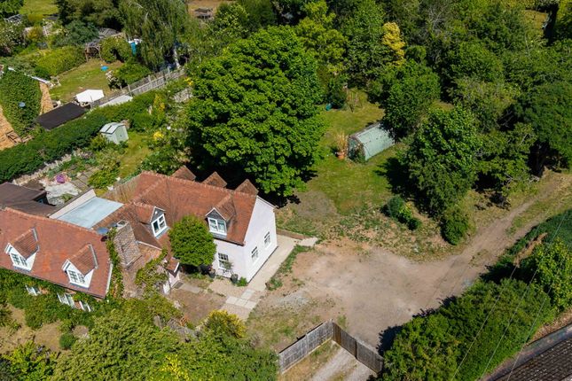 5 bed semi-detached house