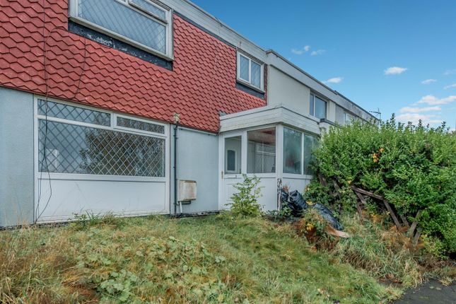 Stonecliffe Gardens, Farnley, Leeds 3 bed townhouse for sale