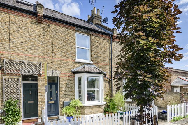 Elleray Road, Teddington, TW11 2 bed terraced house for sale