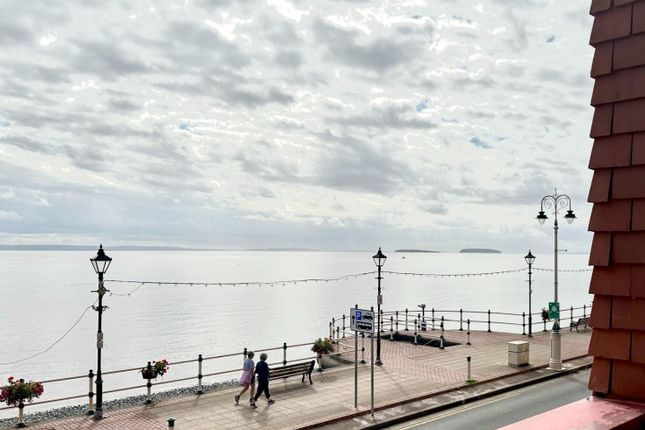 The Esplanade, Penarth 2 bed flat for sale