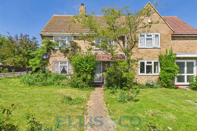 Stainer Road, Tonbridge, Kent, TN10 3 bed semi