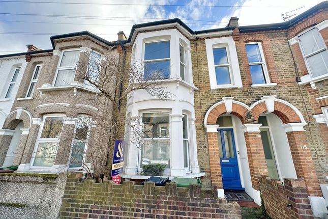 Montague Road, London, E11 1 bed apartment for sale