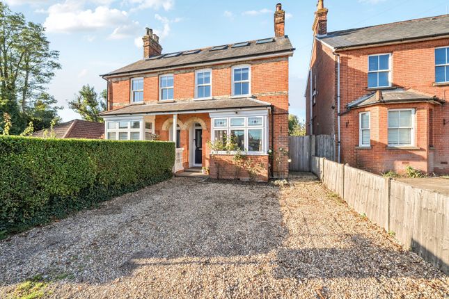 Upper Hale Road, Farnham, Surrey, GU9 3 bed semi